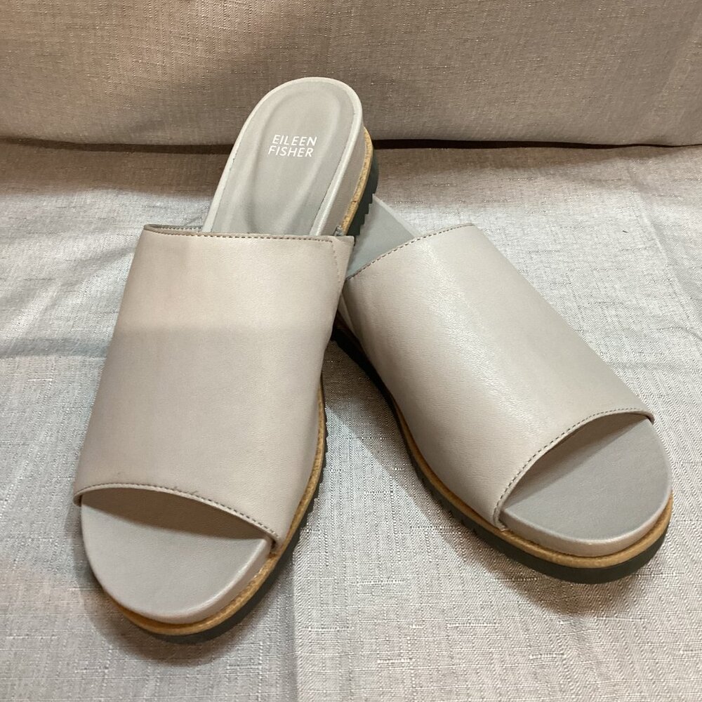 EILEEN FISHER KOHA WEDGE SANDAL